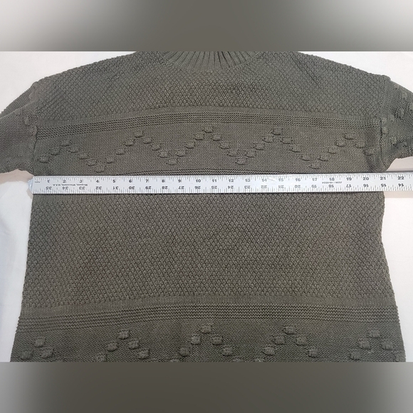 Pink Clover StitchFix Gabriel Size Medium Olive Green Mock Neck Textured Sweater - Picture 6 of 11